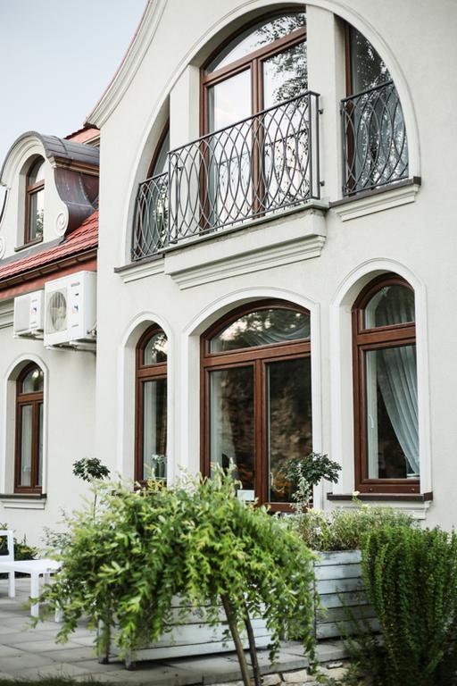 Prestige Bed & Breakfast Wierzchowisko Luaran gambar