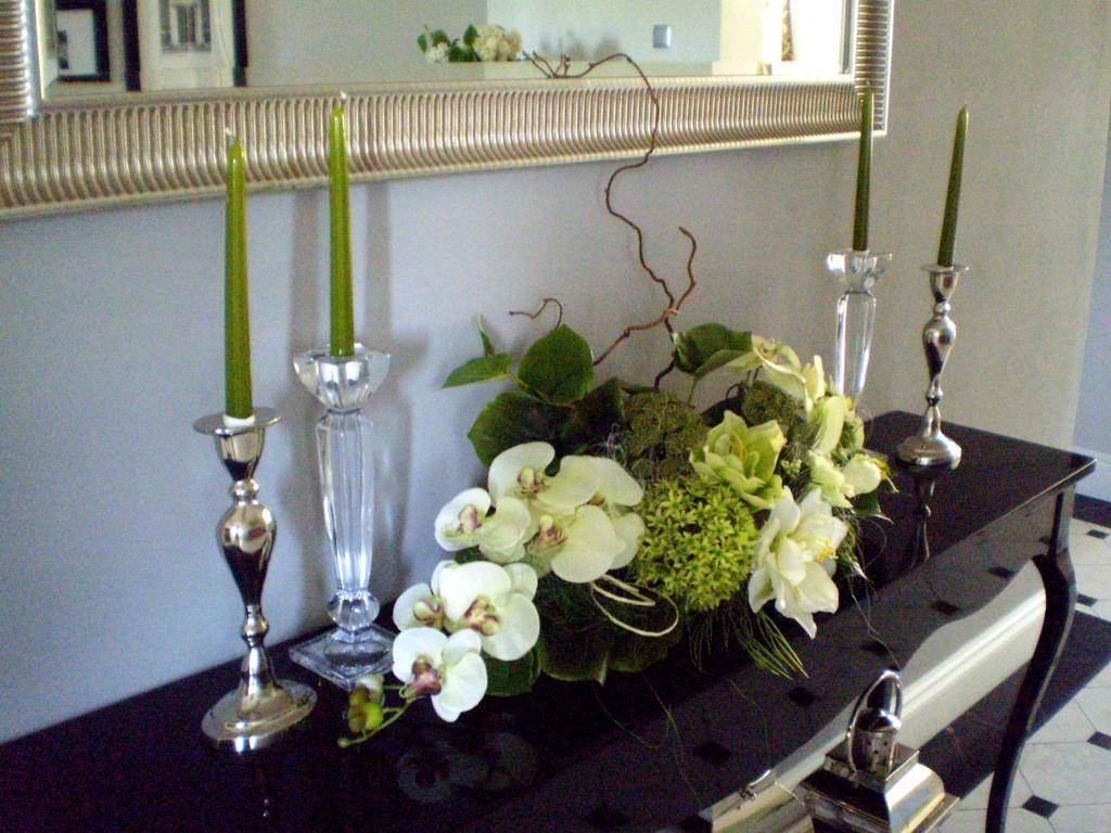 Prestige Bed & Breakfast Wierzchowisko Luaran gambar
