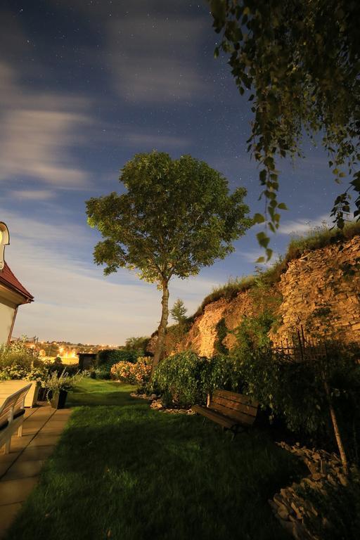 Prestige Bed & Breakfast Wierzchowisko Luaran gambar